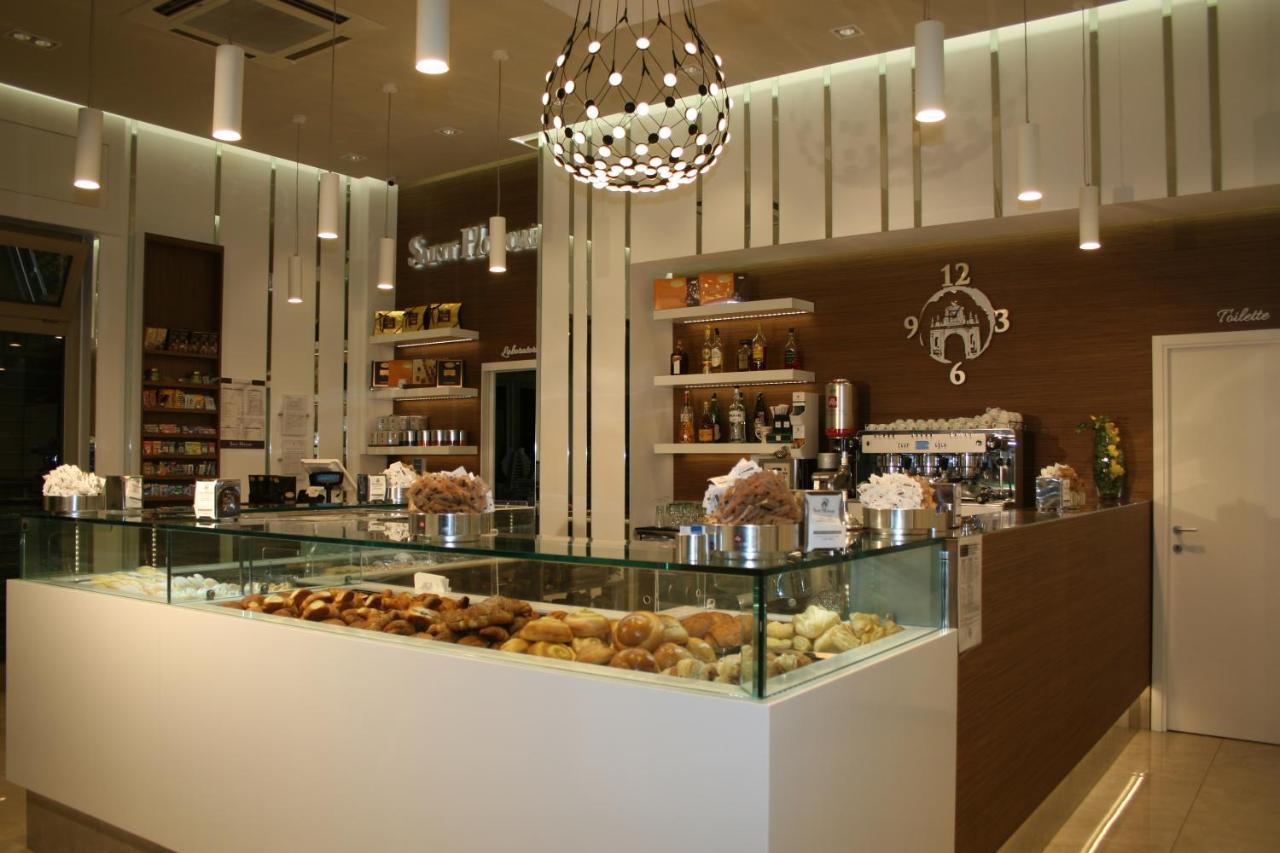Maison Saint Honore Foggia Exterior foto